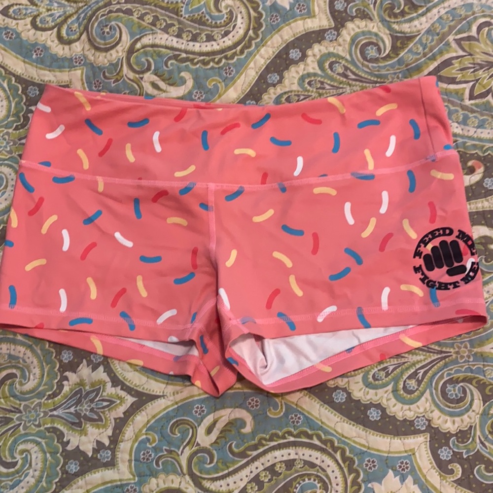 Feed Me Fight Me shorts size L